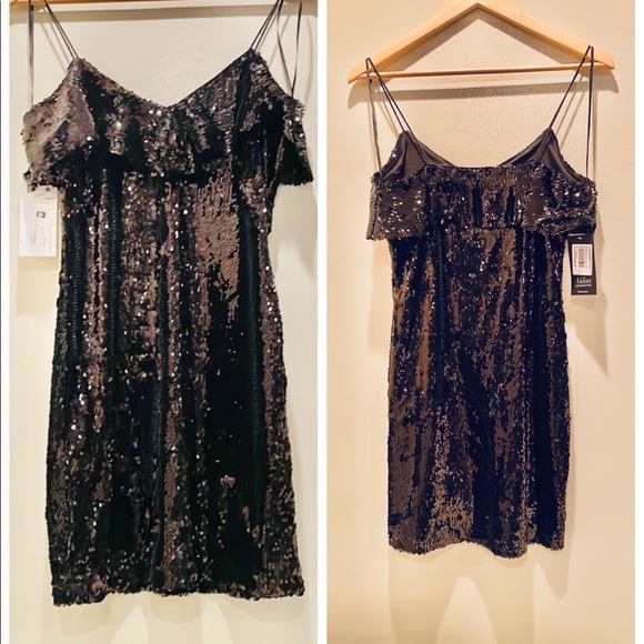 NWT (6) Sleeveless v neck flutter ruffle neckline black sequin shift mini dress - Picture 11 of 11